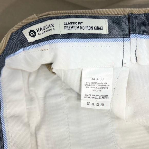 Men's Haggar Classic Fit Premium No Iron Khaki Slacks - Picture 3 of 3